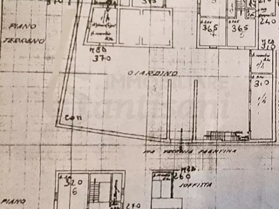 Immagine 33 di Villa in vendita  in via dell'olmo a Fiesole