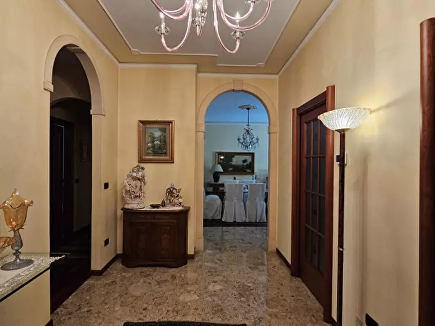 Immagine 2 di Appartamento in vendita  in via carlo cattaneo a Vicenza