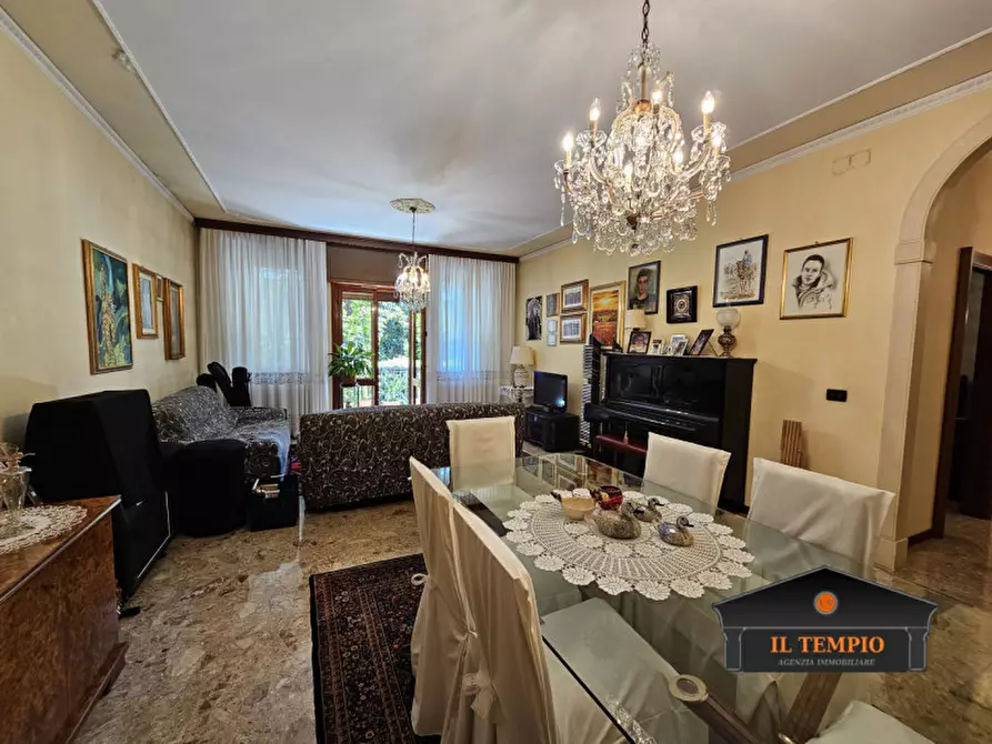 Immagine 6 di Appartamento in vendita  in via carlo cattaneo a Vicenza