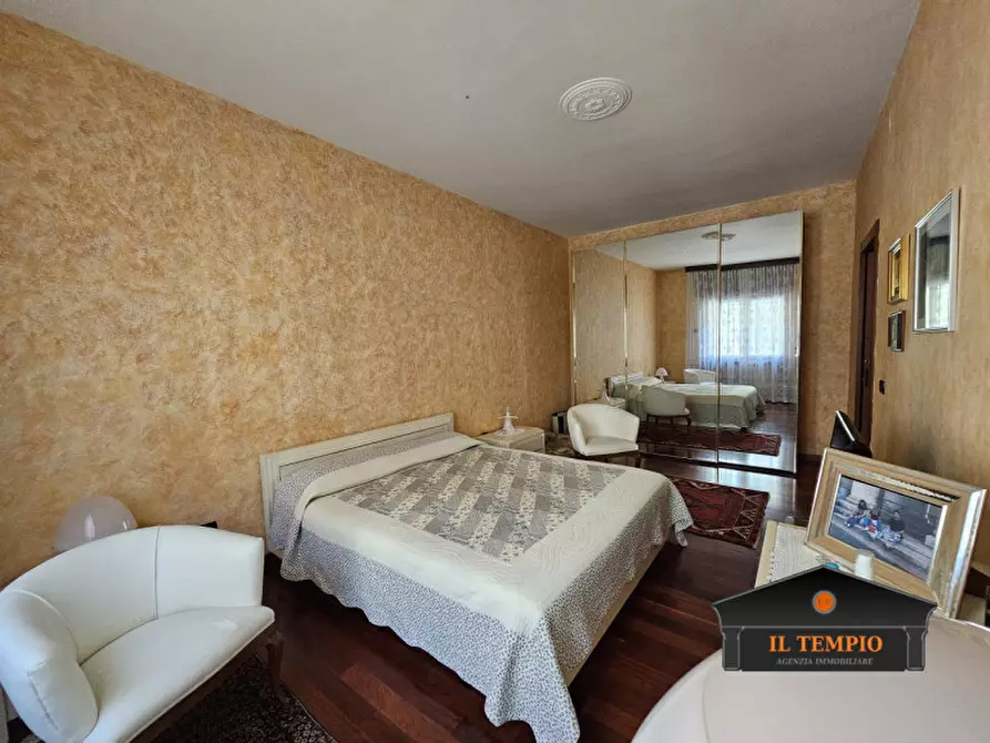 Immagine 15 di Appartamento in vendita  in via carlo cattaneo a Vicenza