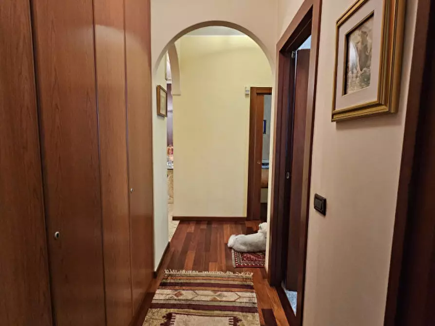 Immagine 17 di Appartamento in vendita  in via carlo cattaneo a Vicenza