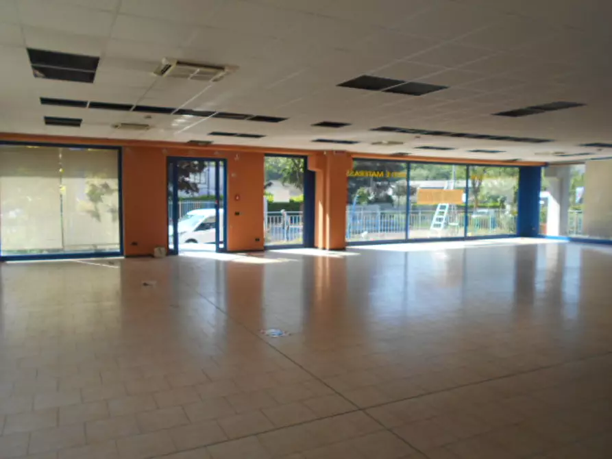 Immagine 8 di Laboratorio in affitto  in via fornaci a Monticelli Brusati