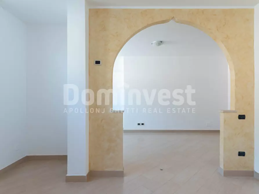 Immagine 26 di Villa in vendita  in Via del Fontanile di Mezzaluna a Fiumicino