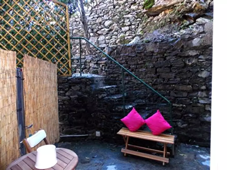 Immagine 11 di Appartamento in vendita  in Via Castagneto a Camogli