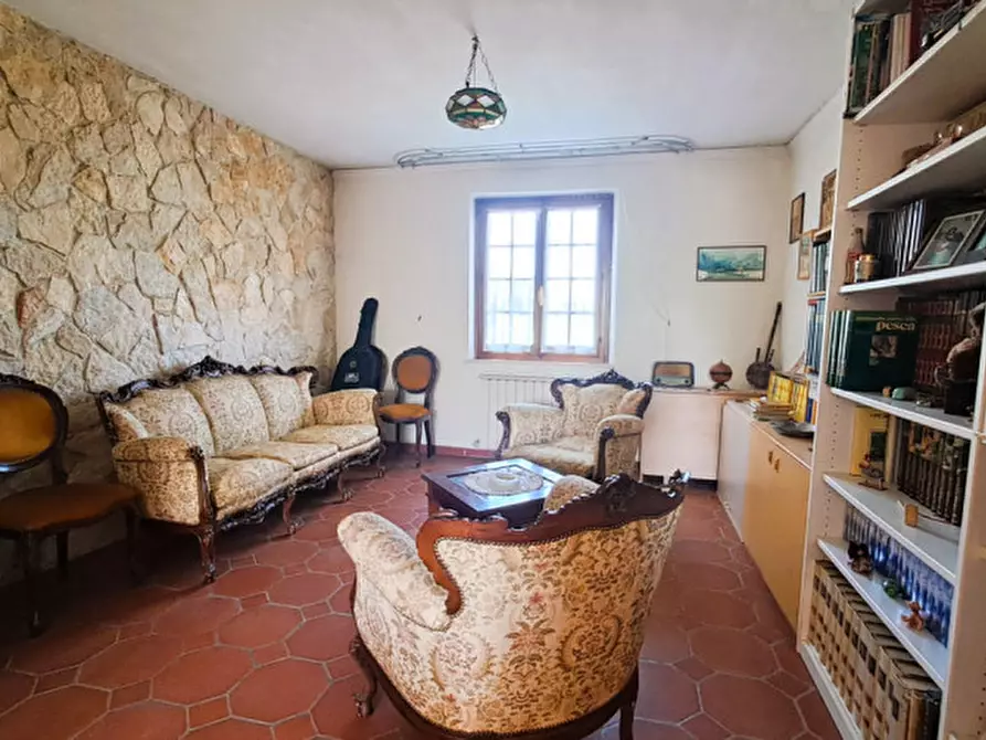 Immagine 2 di Villetta a schiera in vendita  a Castiglione Del Lago