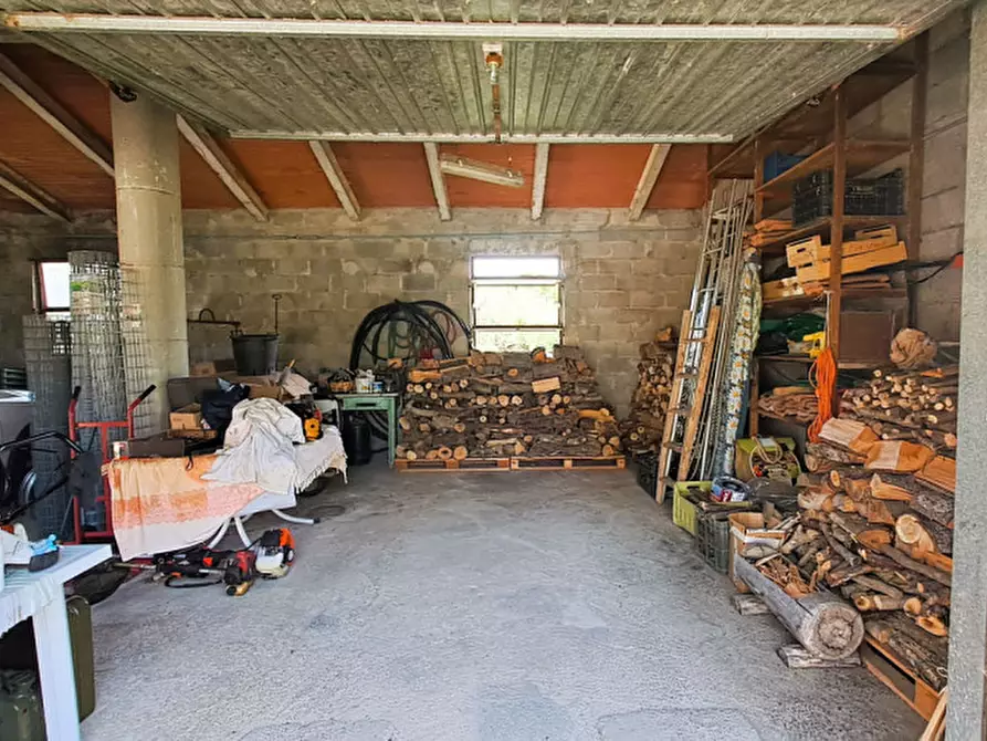 Immagine 20 di Villetta a schiera in vendita  a Castiglione Del Lago