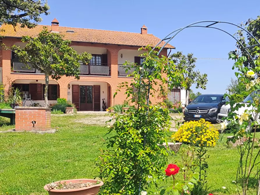 Immagine 24 di Villetta a schiera in vendita  a Castiglione Del Lago