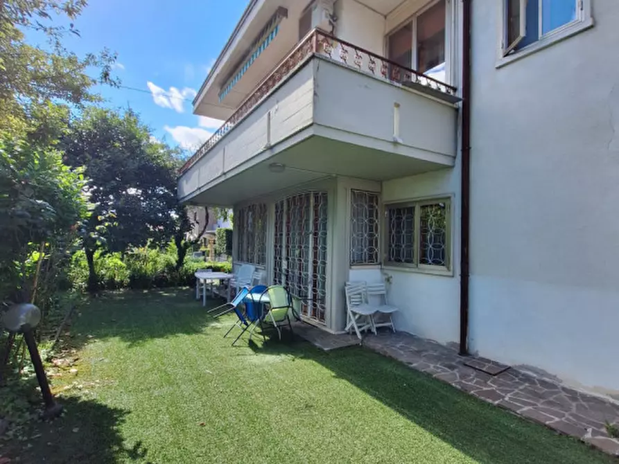 Immagine 23 di Casa bifamiliare in vendita  in Via Lago di Trasimeno a Vicenza