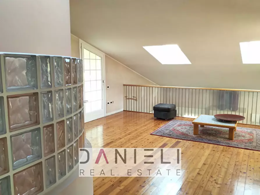 Immagine 8 di Villa in vendita  in Via Montegrappa a Montebello Vicentino