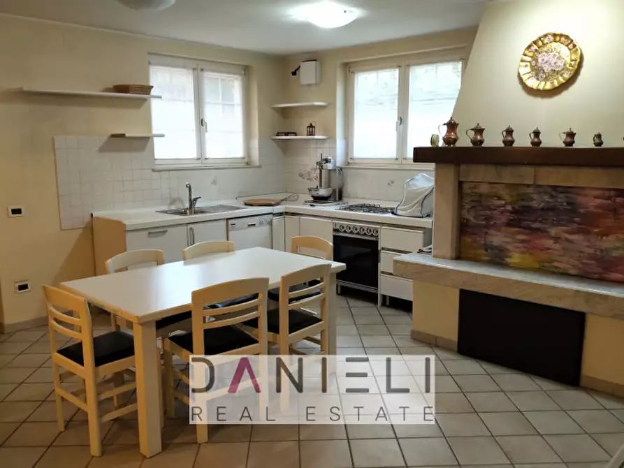 Immagine 11 di Villa in vendita  in Via Montegrappa a Montebello Vicentino