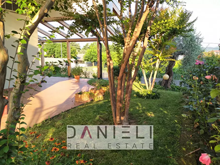 Immagine 24 di Villa in vendita  in Via Montegrappa a Montebello Vicentino