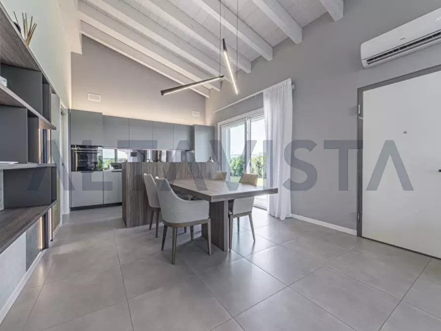 Immagine 30 di Villa in vendita  in via bolognina a Bedizzole