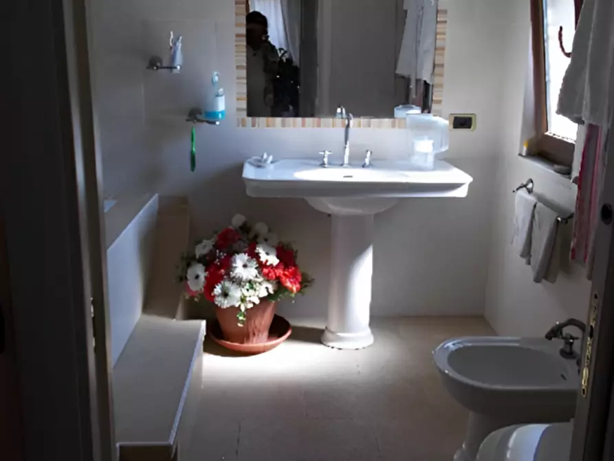 Immagine 8 di Casa indipendente in vendita  in Via Montenuovo Licola Patria 136 a Pozzuoli