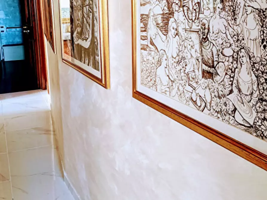 Immagine 8 di Appartamento in vendita  in Via Roma a Salerno