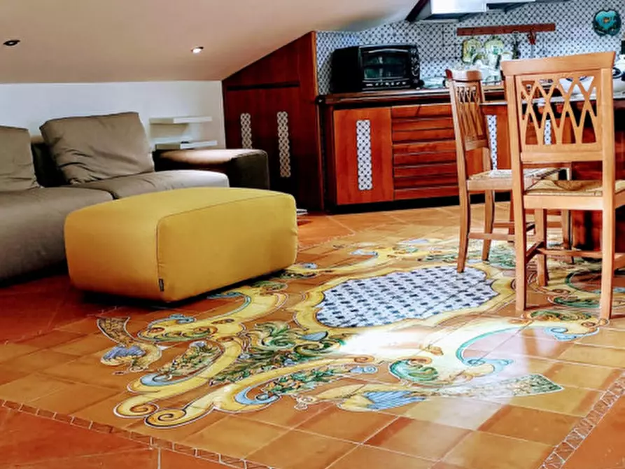 Immagine 19 di Appartamento in vendita  in Via Roma a Salerno