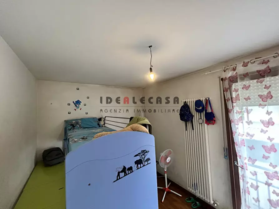 Immagine 11 di Appartamento in vendita  in VIA J. da Bassano a Carmignano Di Brenta