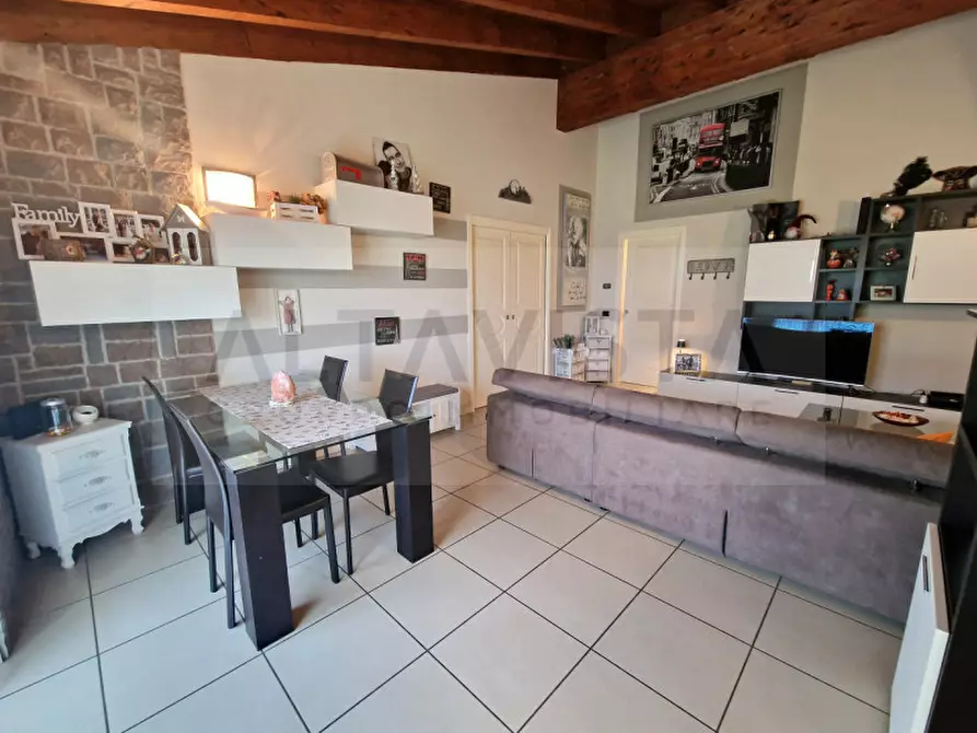 Immagine 1 di Appartamento in vendita  in Via Cavour a Botticino