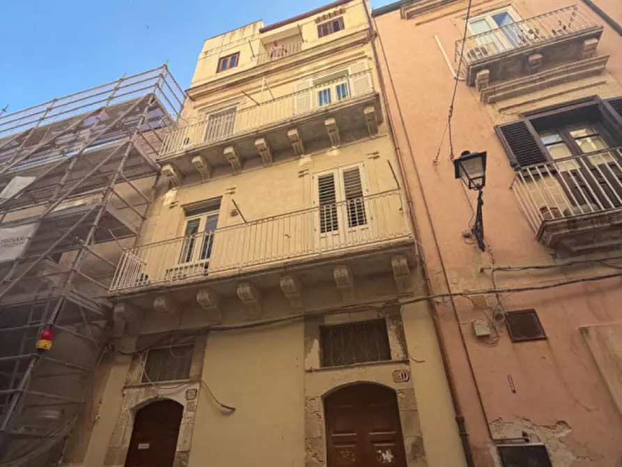 Immagine 1 di Appartamento in vendita  in via castello maniace 24 a Siracusa