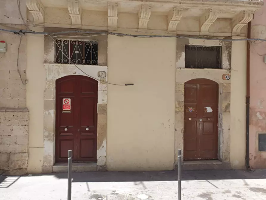 Immagine 3 di Appartamento in vendita  in via castello maniace 24 a Siracusa