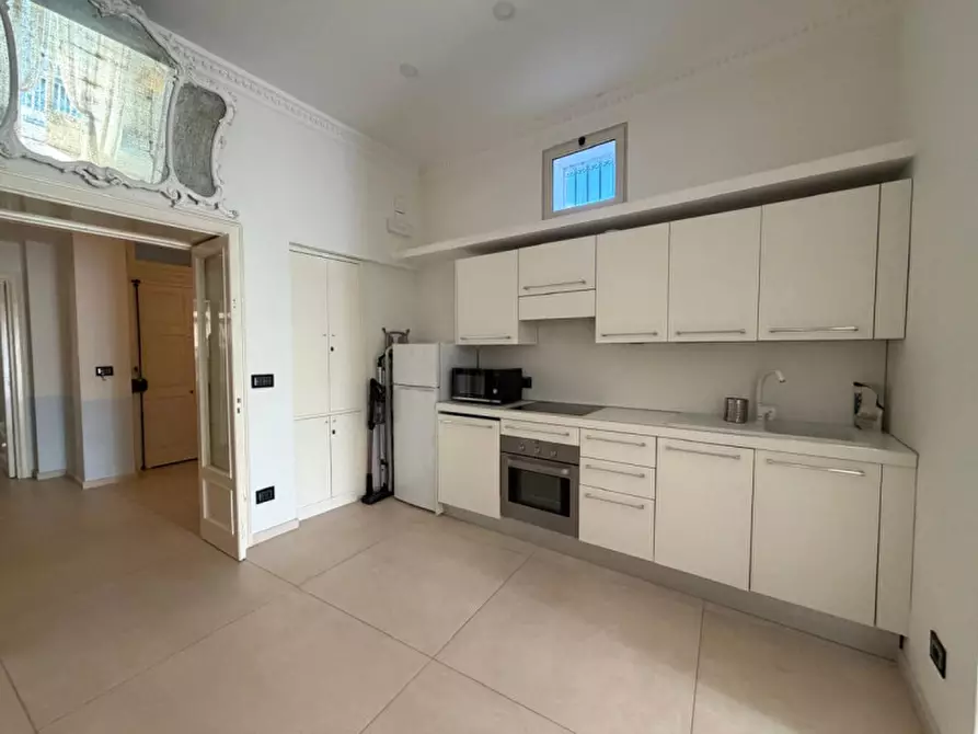 Immagine 8 di Appartamento in vendita  in via castello maniace 24 a Siracusa