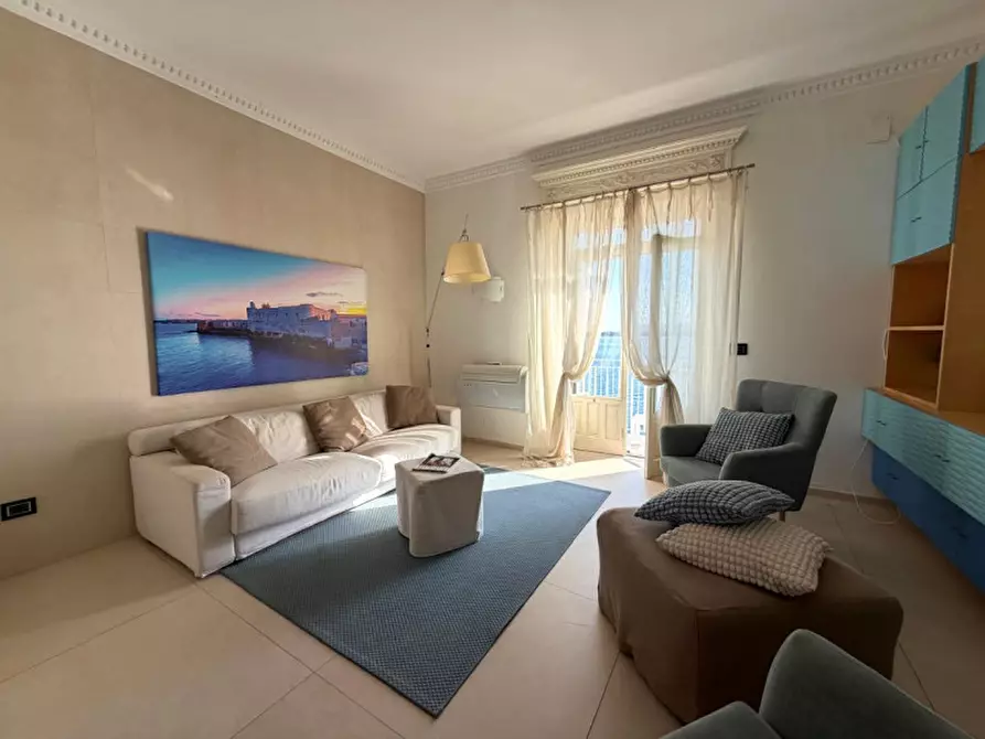 Immagine 10 di Appartamento in vendita  in via castello maniace 24 a Siracusa