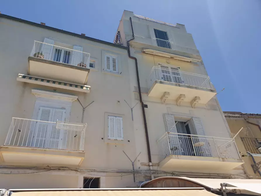 Immagine 23 di Appartamento in vendita  in via castello maniace 24 a Siracusa