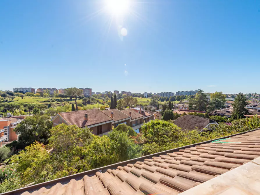 Immagine 17 di Appartamento in vendita  in via ernesto basile 39c a Roma