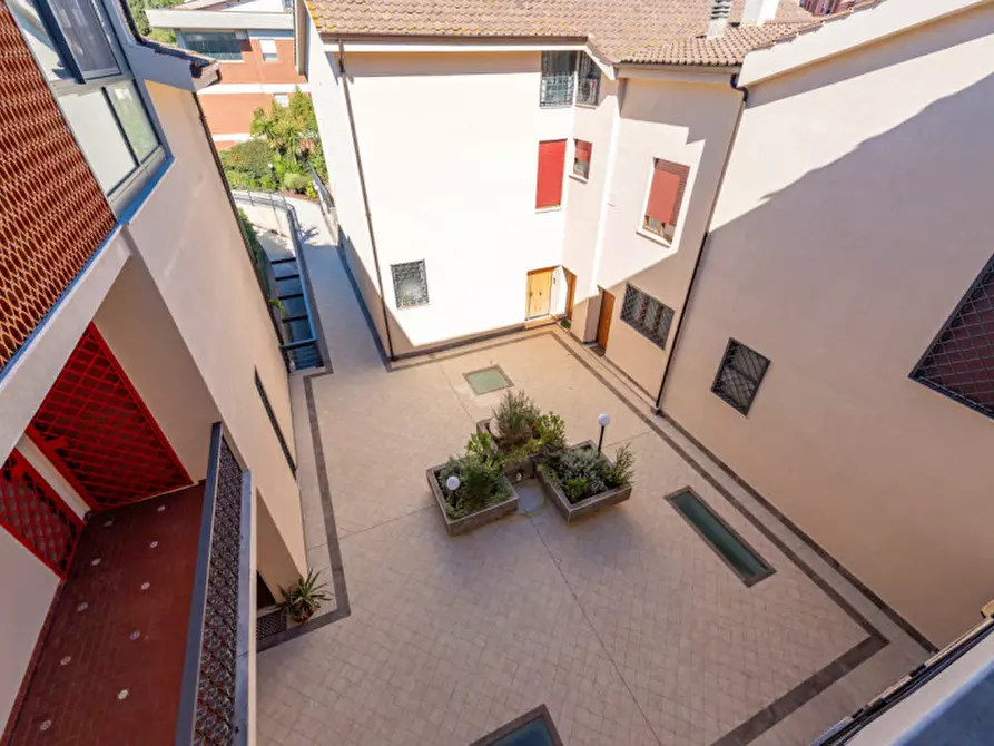 Immagine 20 di Appartamento in vendita  in via ernesto basile 39c a Roma