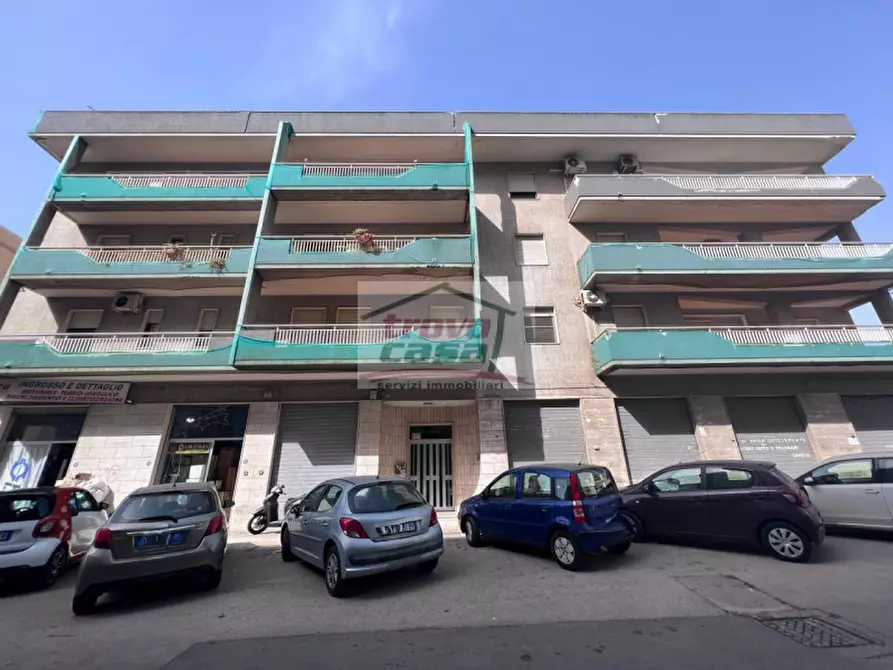 Immagine 1 di Appartamento in vendita  in Via Sebastiano Oliveri 6 a Siracusa
