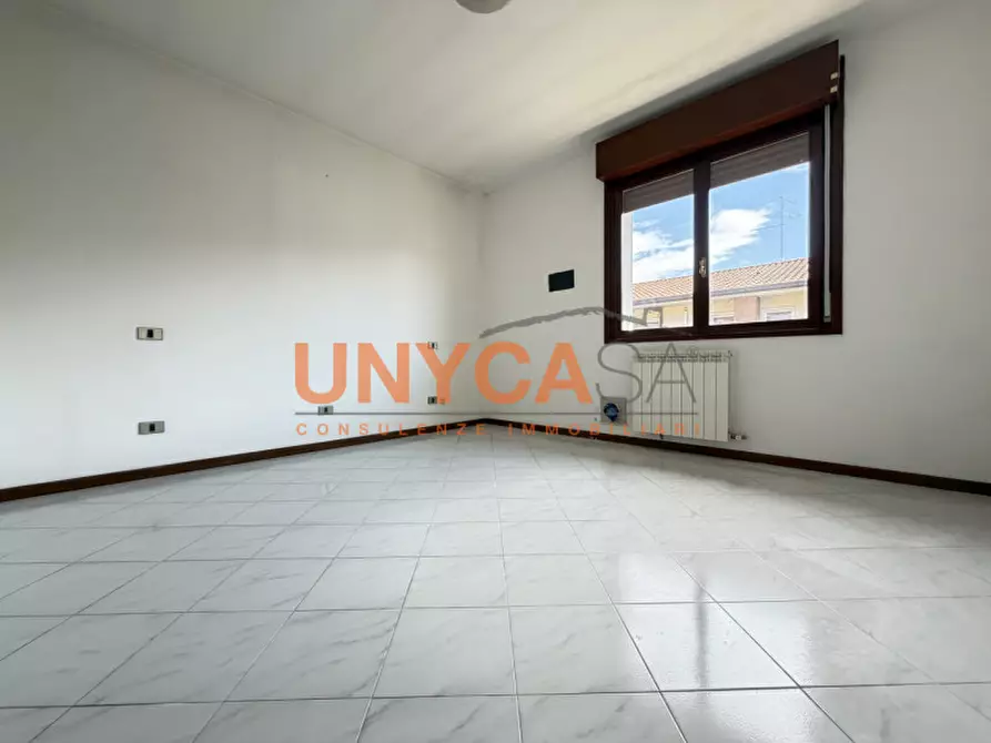 Immagine 8 di Villetta a schiera in vendita  a Verona