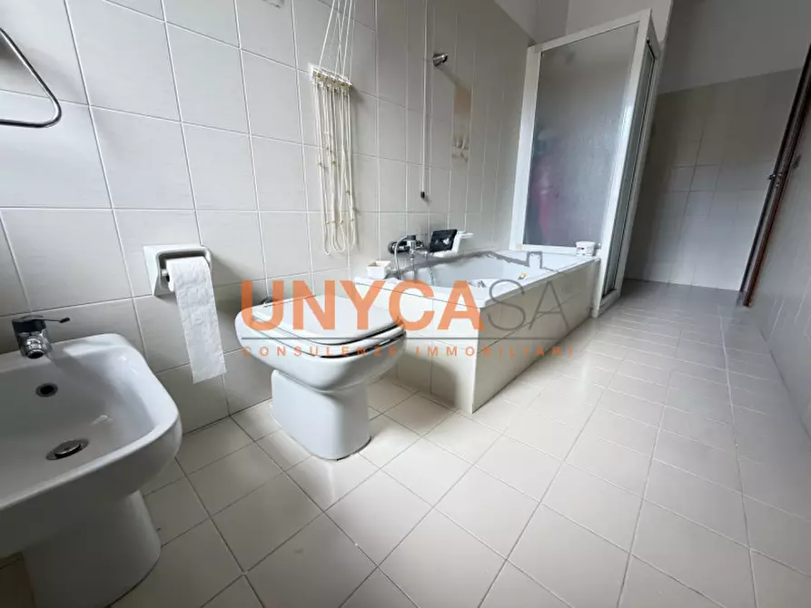 Immagine 11 di Villetta a schiera in vendita  a Verona