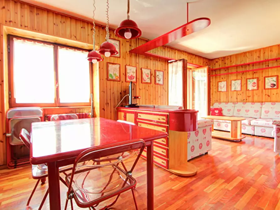 Immagine 3 di Appartamento in vendita  in Via degli Sfulmini a Pinzolo