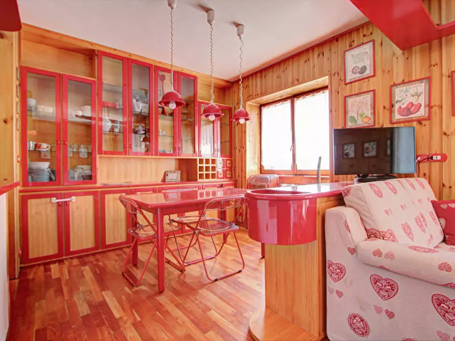 Immagine 14 di Appartamento in vendita  in Via degli Sfulmini a Pinzolo