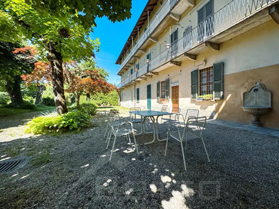 Immagine 4 di Villa in vendita  in via parona 8 a Gozzano