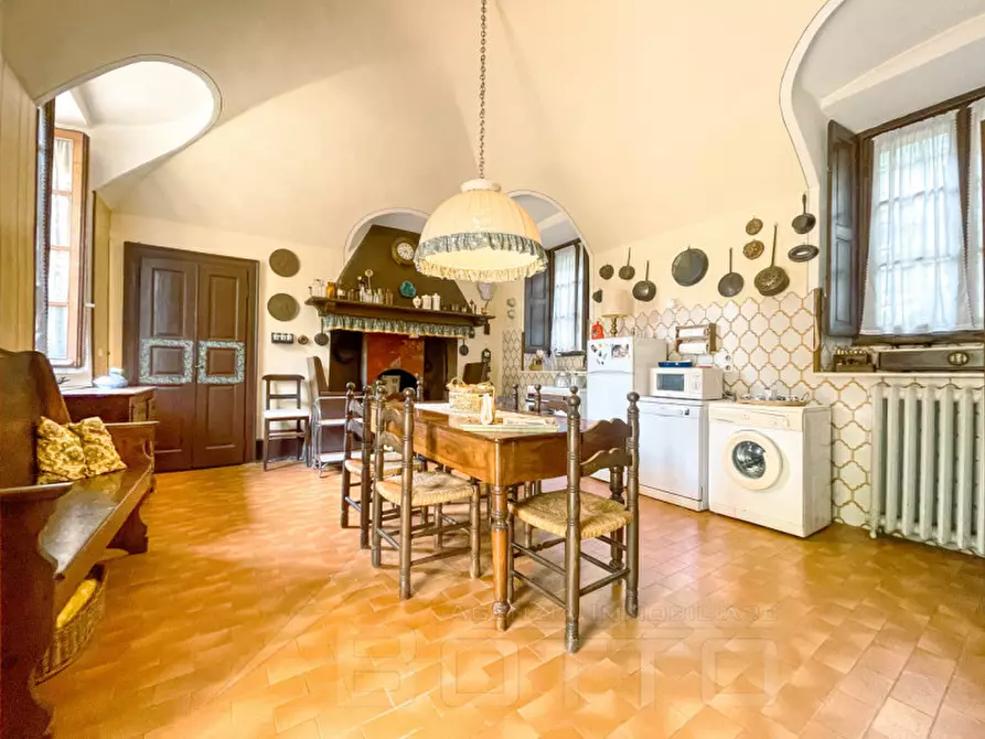 Immagine 7 di Villa in vendita  in via parona 8 a Gozzano