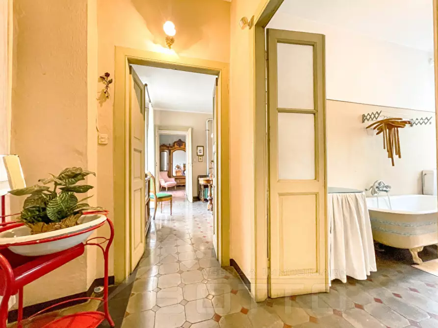 Immagine 19 di Villa in vendita  in via parona 8 a Gozzano