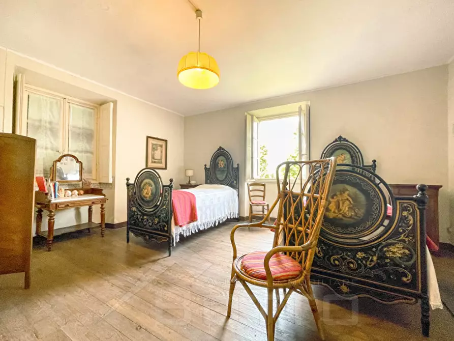 Immagine 26 di Villa in vendita  in via parona 8 a Gozzano