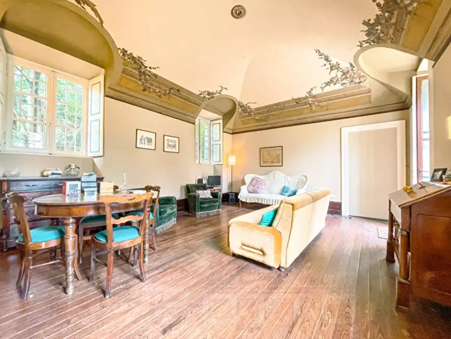 Immagine 29 di Villa in vendita  in via parona 8 a Gozzano