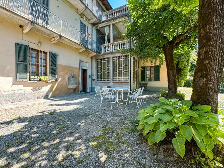 Immagine 35 di Villa in vendita  in via parona 8 a Gozzano