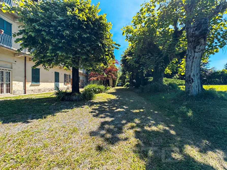 Immagine 37 di Villa in vendita  in via parona 8 a Gozzano