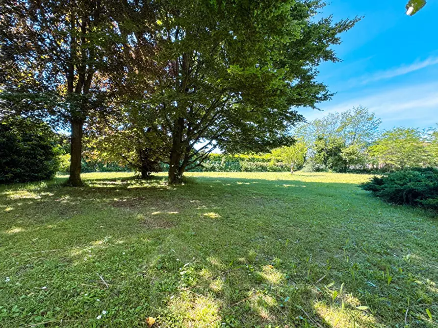 Immagine 43 di Villa in vendita  in via parona 8 a Gozzano