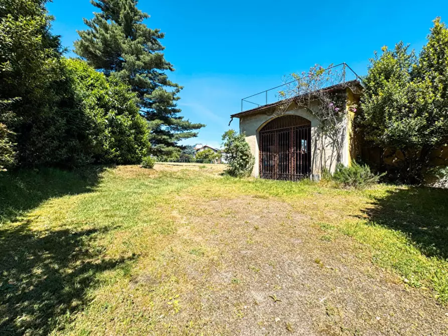 Immagine 47 di Villa in vendita  in via parona 8 a Gozzano