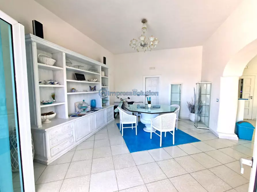 Immagine 7 di Casa quadrifamiliare in vendita  in Via Quercia a Ischia