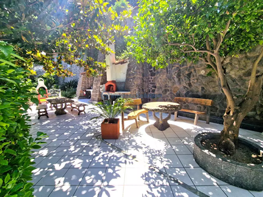 Immagine 31 di Casa quadrifamiliare in vendita  in Via Quercia a Ischia