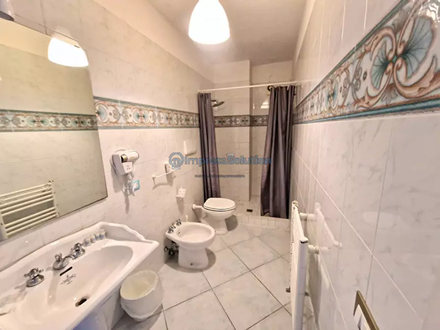 Immagine 50 di Casa quadrifamiliare in vendita  in Via Quercia a Ischia