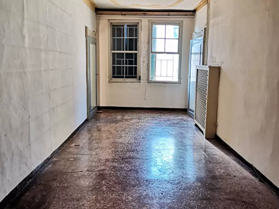 Immagine 11 di Villa in vendita  a Mira