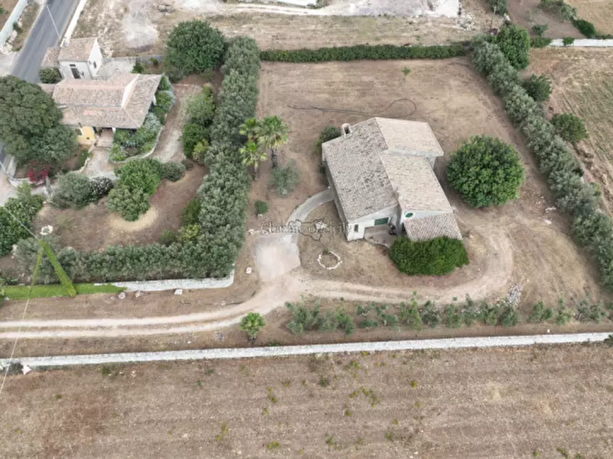 Immagine 7 di Casa indipendente in vendita  a Modica