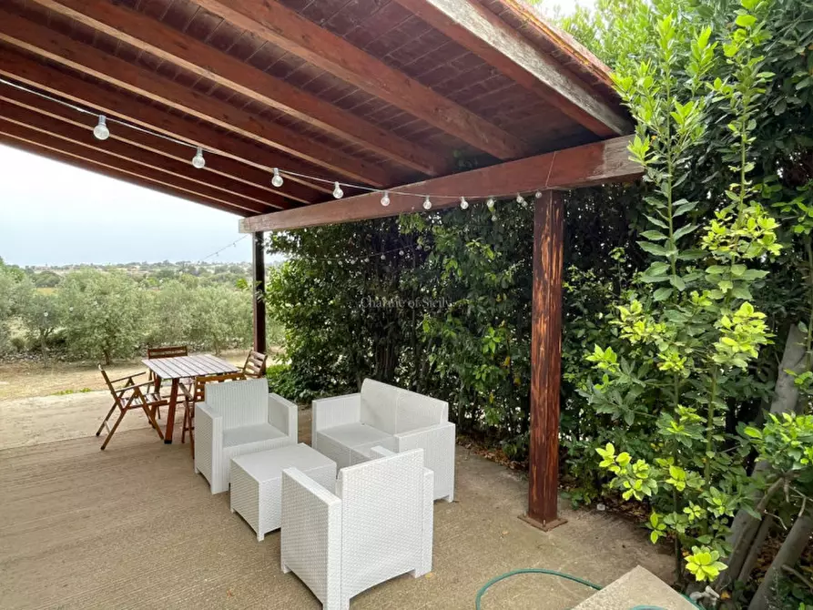 Immagine 19 di Casa indipendente in vendita  a Modica