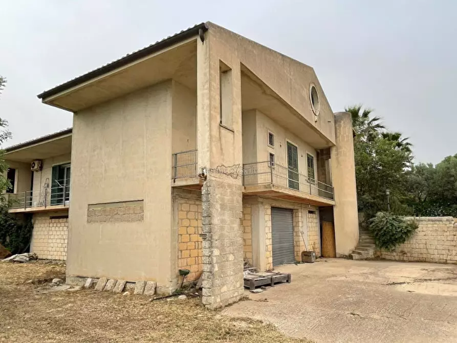 Immagine 32 di Casa indipendente in vendita  a Modica
