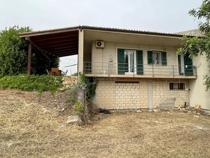 Immagine 33 di Casa indipendente in vendita  a Modica